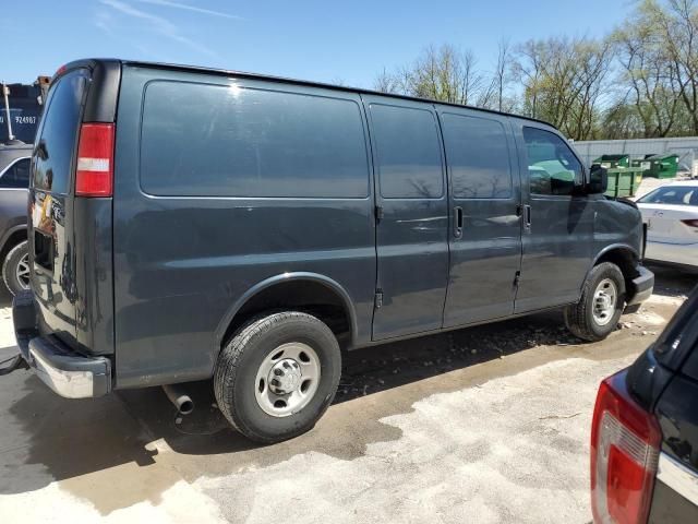 2017 Chevrolet Express G2500