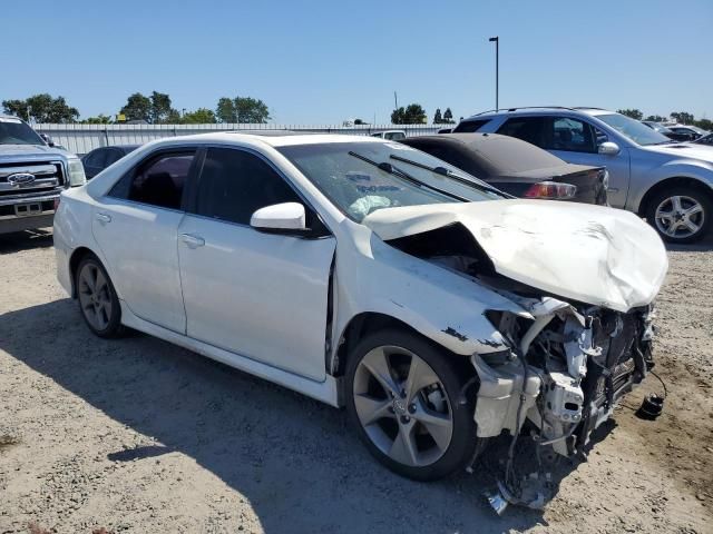 2014 Toyota Camry SE