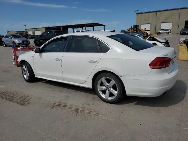 2014 Volkswagen Passat S