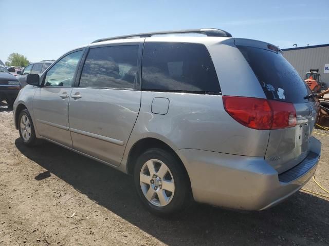 2008 Toyota Sienna CE