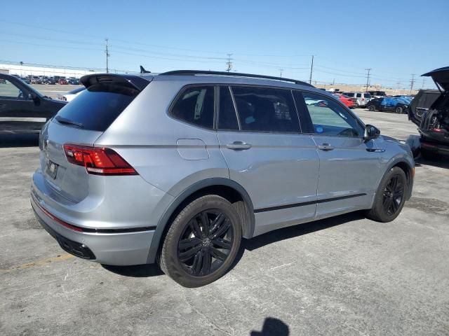 2022 Volkswagen Tiguan SE R-LINE Black