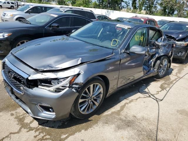 2018 Infiniti Q50 Luxe