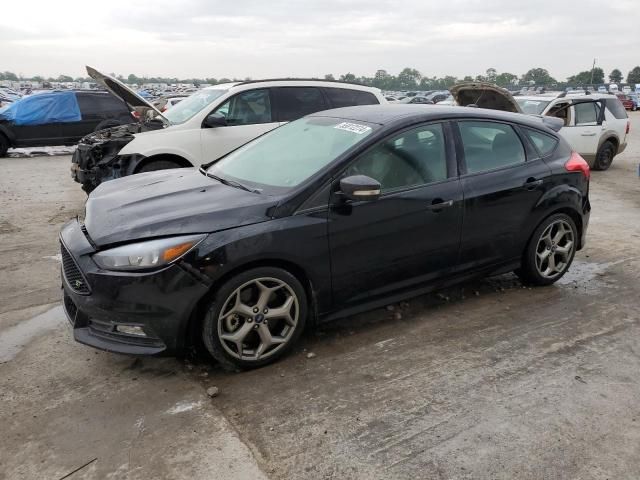 2017 Ford Focus ST