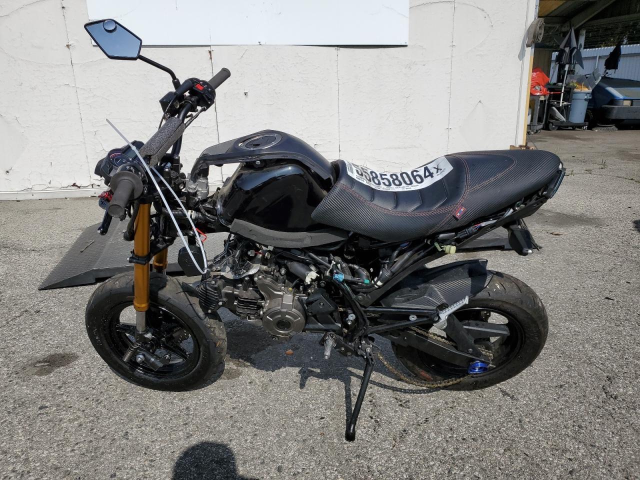 2018 Kawasaki SR650