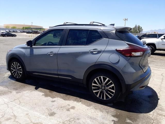 2021 Nissan Kicks SR