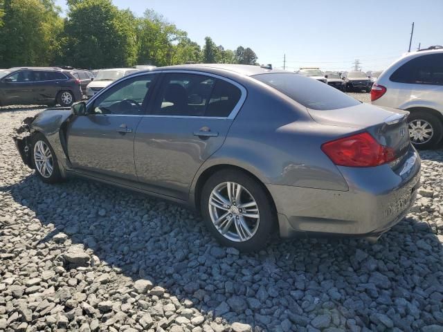 2015 Infiniti Q40