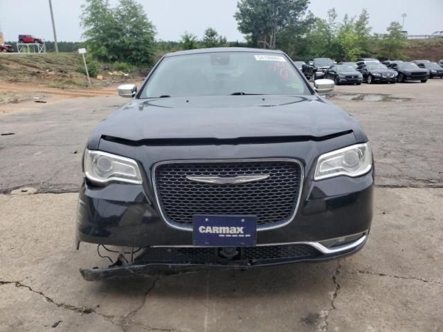 2017 Chrysler 300C