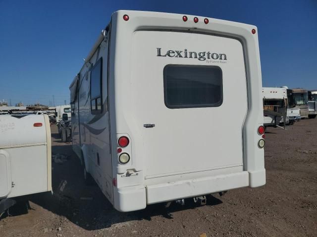 2011 Ford Econoline E450 Super Duty Cutaway Van