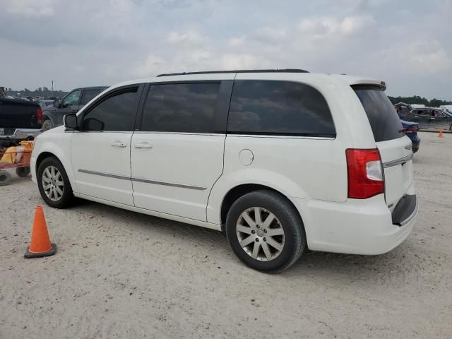 2013 Chrysler Town & Country Touring