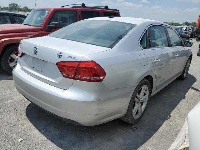 2014 Volkswagen Passat SE