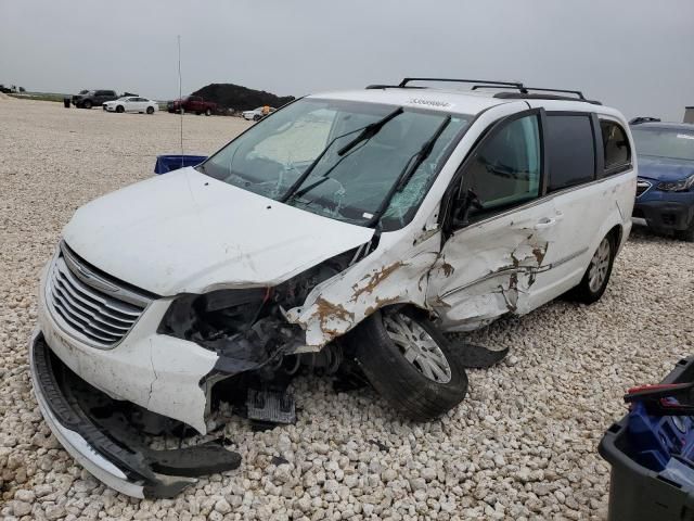 2016 Chrysler Town & Country Touring