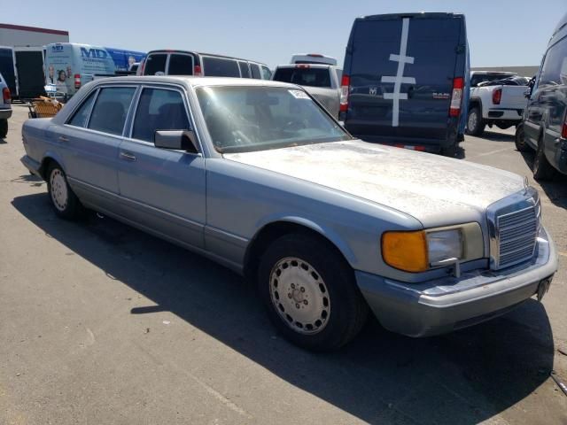 1986 Mercedes-Benz 560 SEL