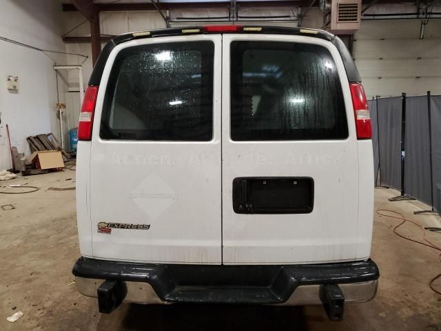 2018 Chevrolet Express G2500