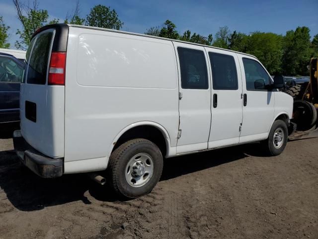 2016 Chevrolet Express G2500