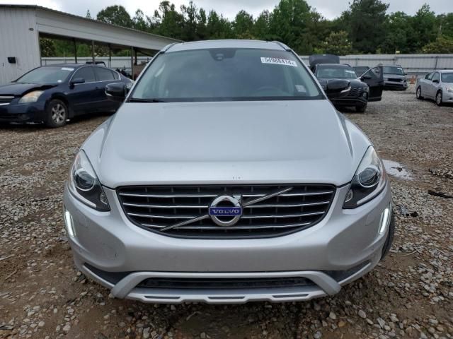 2017 Volvo XC60 T5 Dynamic