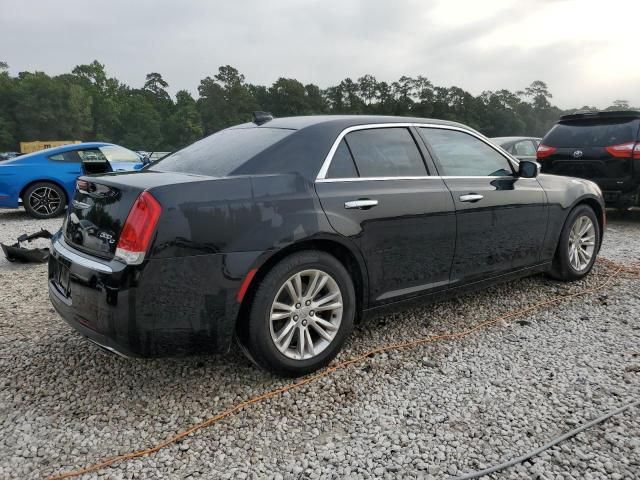 2016 Chrysler 300C