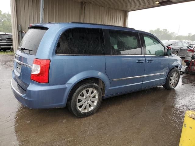 2011 Chrysler Town & Country Touring L