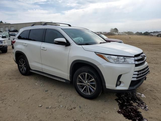 2018 Toyota Highlander SE