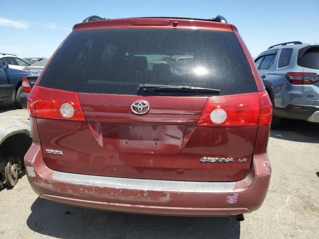 2009 Toyota Sienna CE