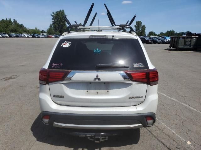 2016 Mitsubishi Outlander ES