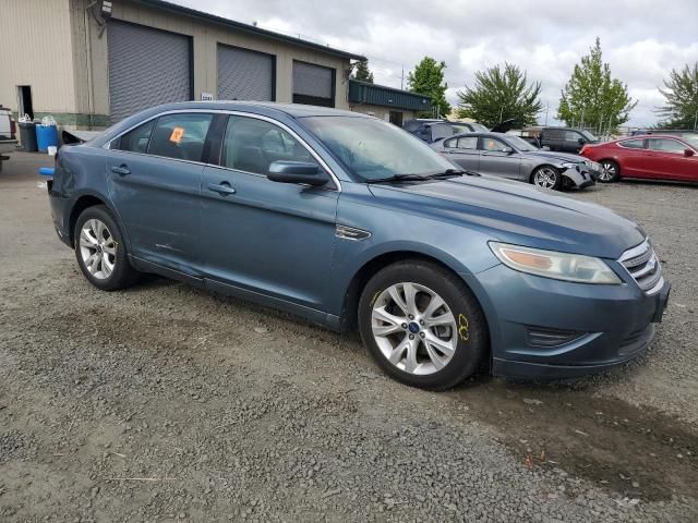 2010 Ford Taurus SEL