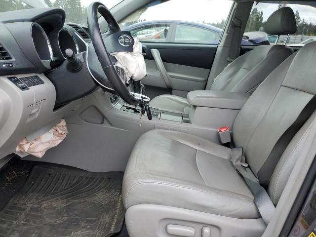 2013 Toyota Highlander Base