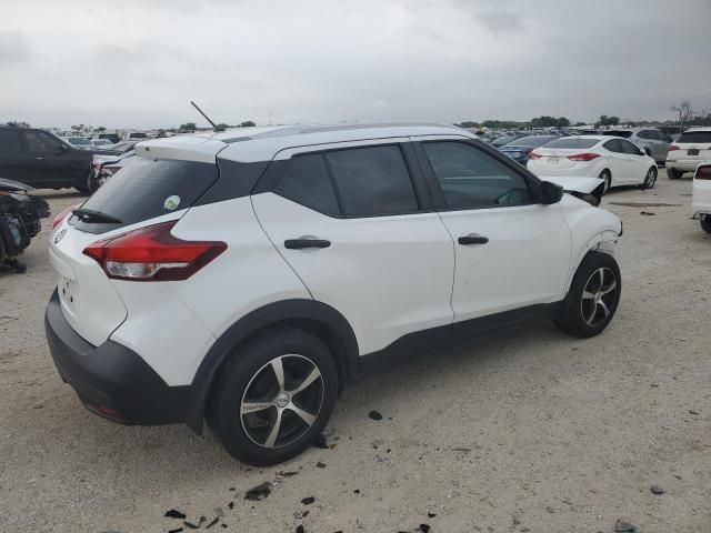 2019 Nissan Kicks S