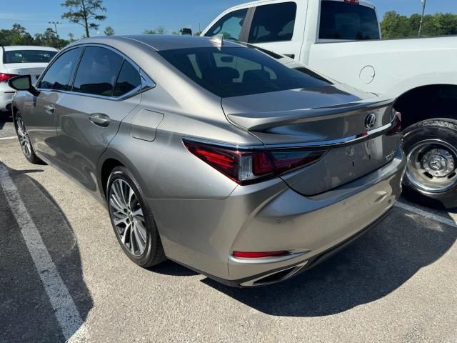 2021 Lexus ES 350 Base