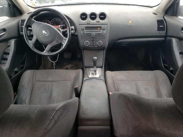 2010 Nissan Altima Base