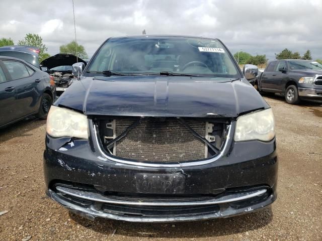 2012 Chrysler Town & Country Touring L