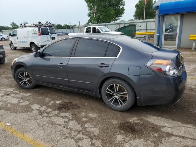 2010 Nissan Altima Base