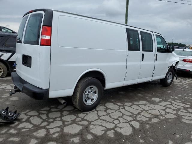 2022 Chevrolet Express G2500