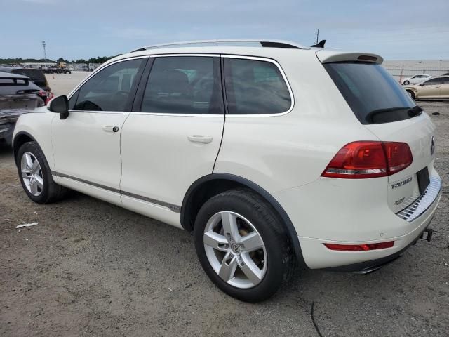 2011 Volkswagen Touareg Hybrid