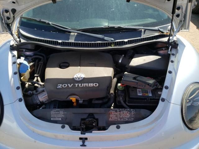 2002 Volkswagen New Beetle glx