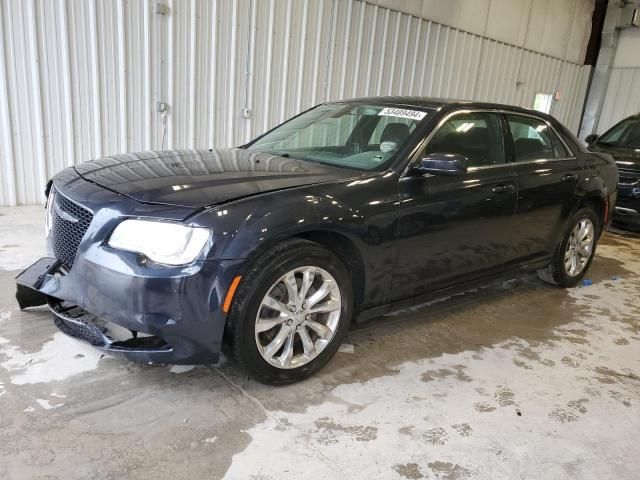 2017 Chrysler 300 Limited