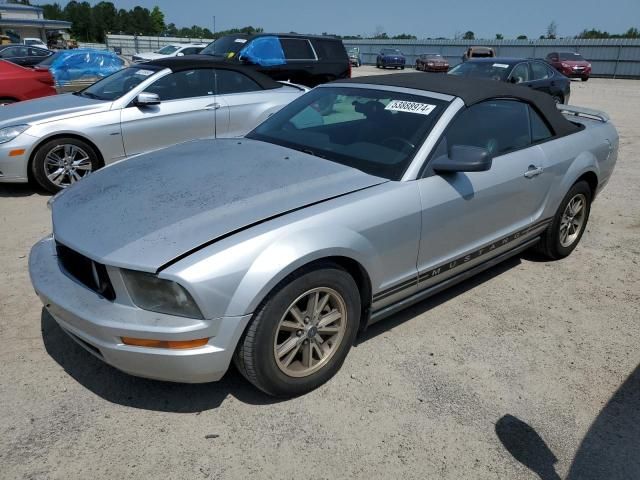 2005 Ford Mustang