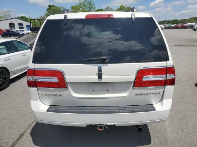 2013 Lincoln Navigator L