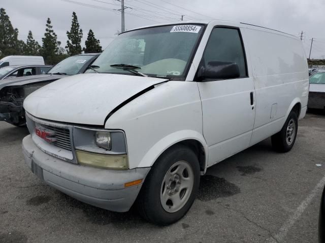 2004 GMC Safari XT