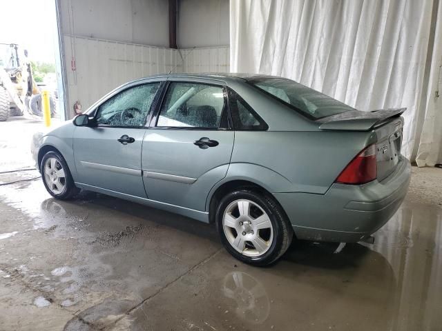 2005 Ford Focus ZX4