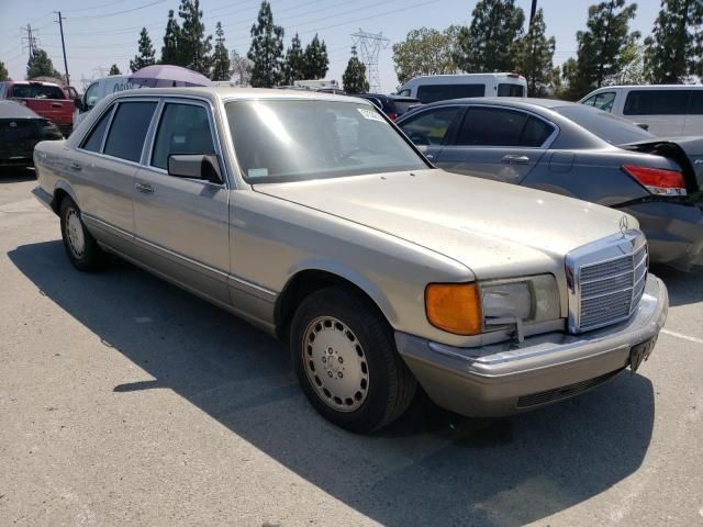 1989 Mercedes-Benz 560 SEL