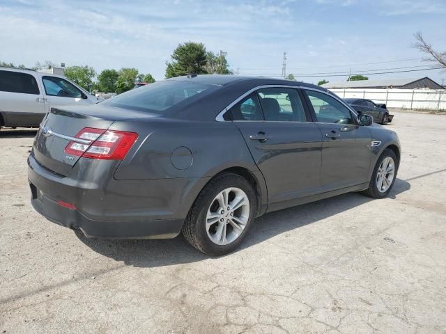 2018 Ford Taurus SEL