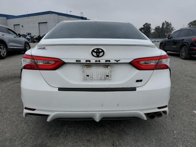 2020 Toyota Camry SE