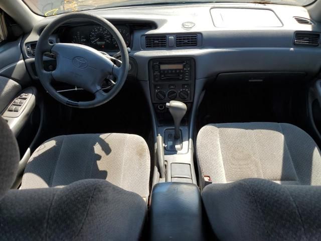 2001 Toyota Camry CE