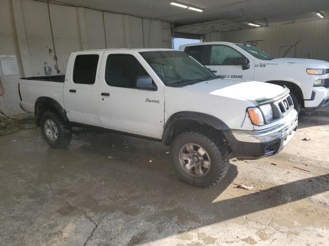 2000 Nissan Frontier Crew Cab XE