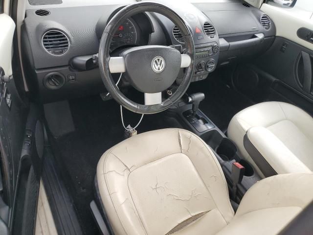 2008 Volkswagen New Beetle Triple White