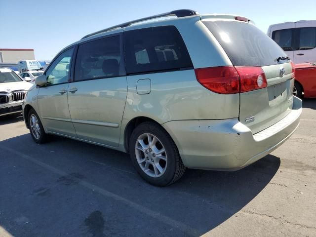 2006 Toyota Sienna XLE