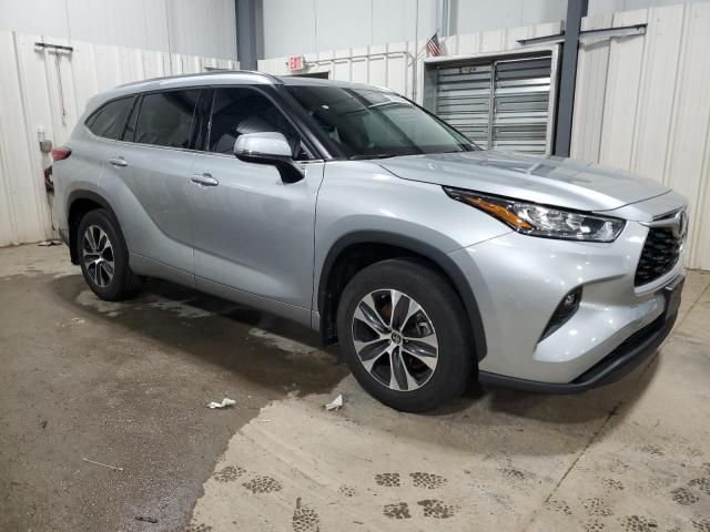 2020 Toyota Highlander XLE