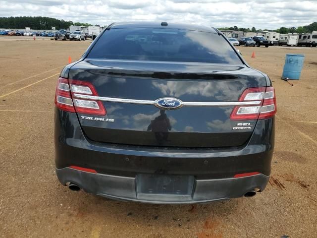 2015 Ford Taurus SEL