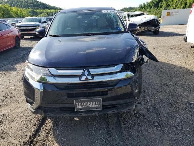 2018 Mitsubishi Outlander SE