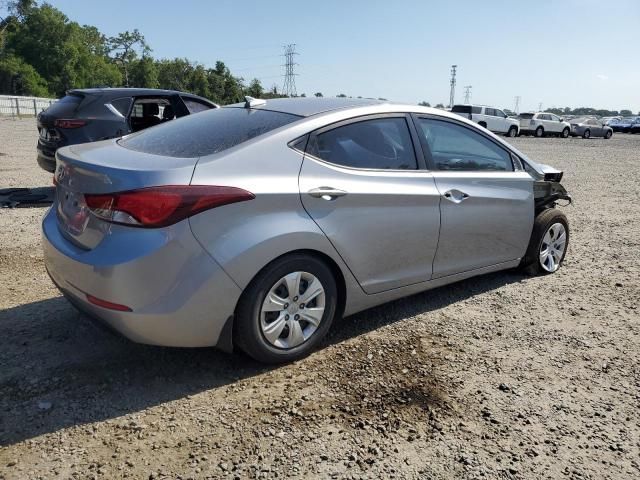 2016 Hyundai Elantra SE